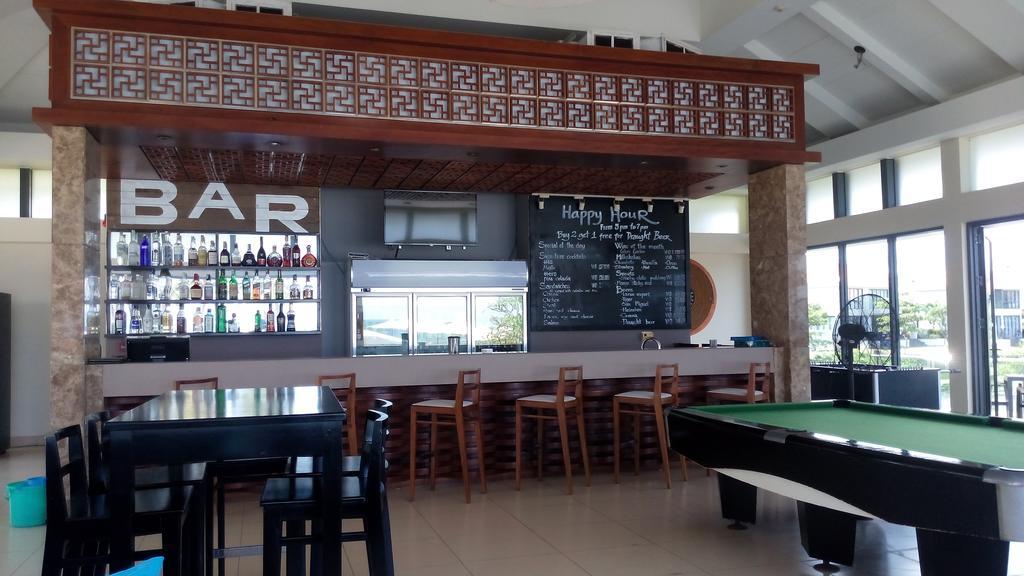 Ocean Apartment Spa & Golf Danang Exterior foto